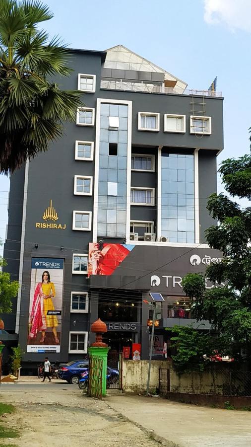 Hotel Rishiraj, Nagaon Nagaon  Buitenkant foto